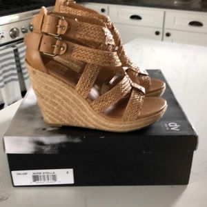 Dolce Vita wedge sandal size 8